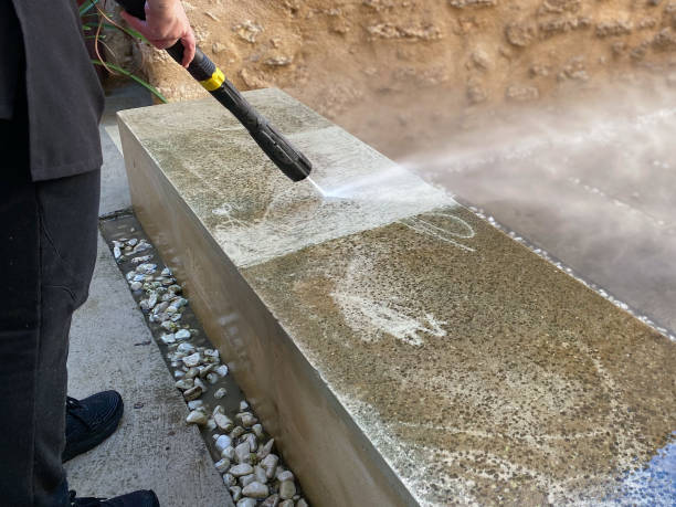 Garage Pressure Washing in Snoqualmie, WA